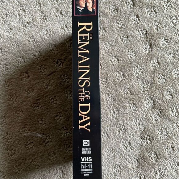 Vintage The Remains of the Day VHS Tape - Picture 2 of 11